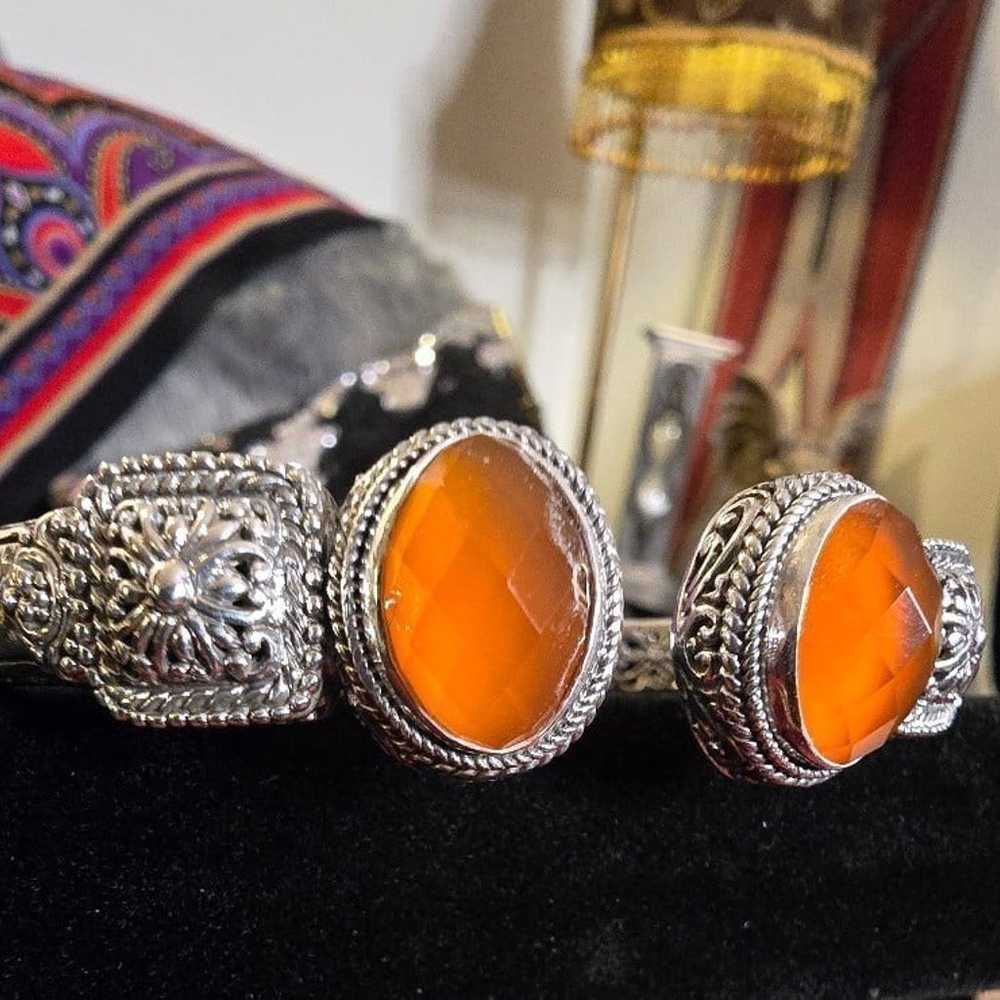 SARDA CARNELIAN HINGED OVAL BANGLE - image 2