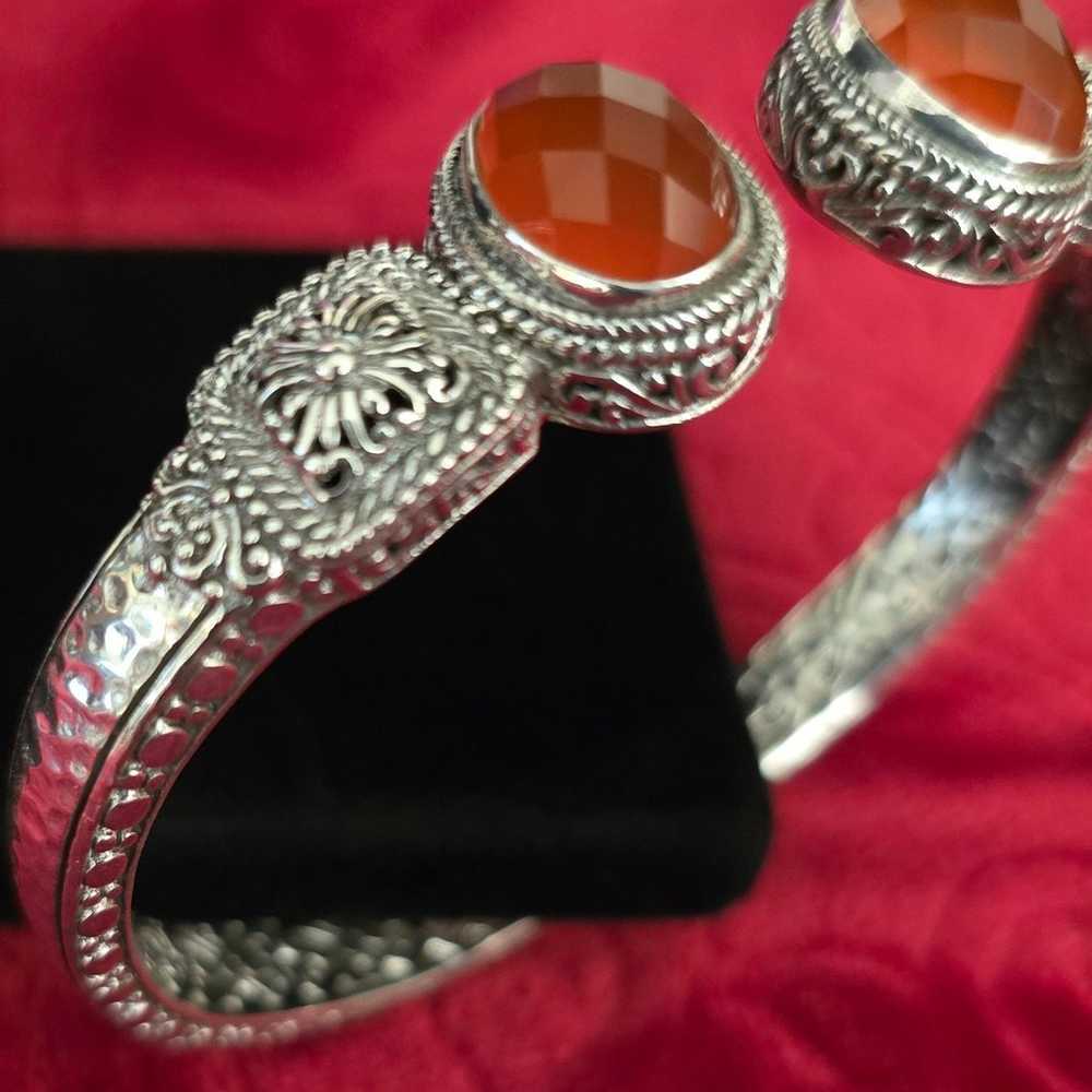 SARDA CARNELIAN HINGED OVAL BANGLE - image 3