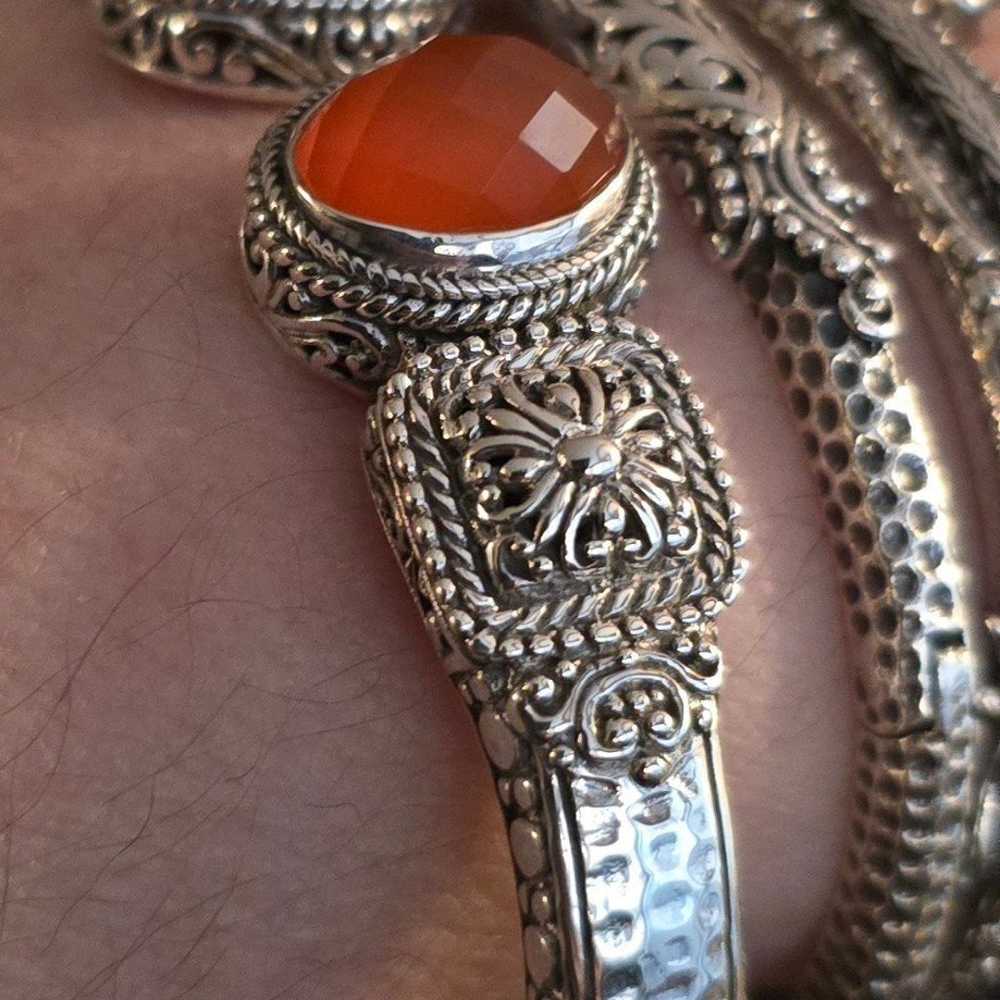 SARDA CARNELIAN HINGED OVAL BANGLE - image 5