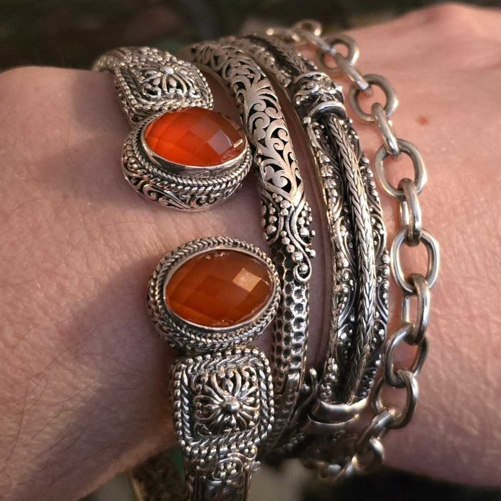 SARDA CARNELIAN HINGED OVAL BANGLE - image 7