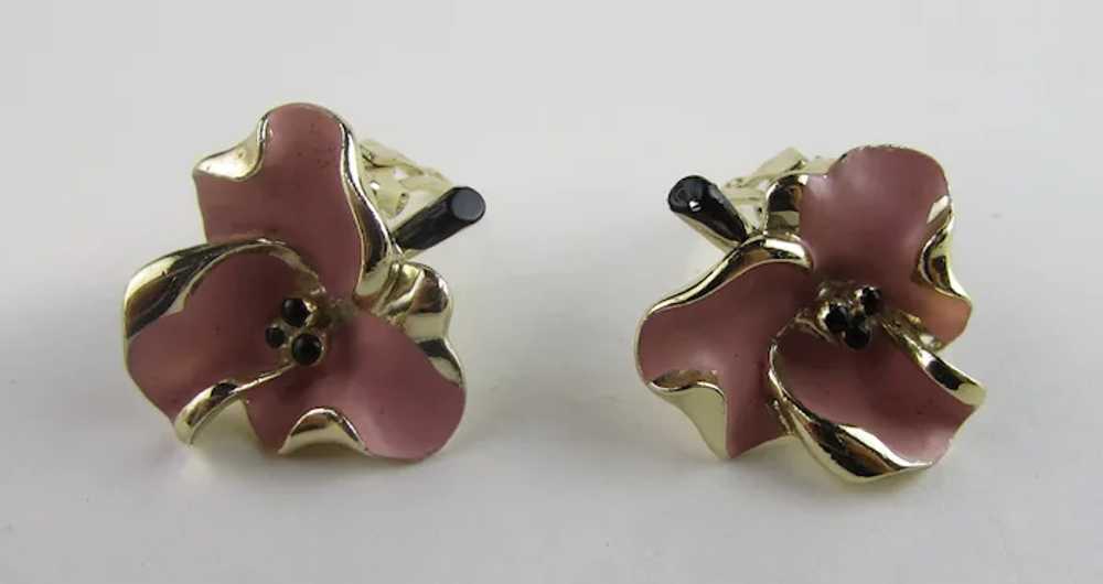 Dogwood Enamelled Flower Pin and Matching Clip On… - image 9