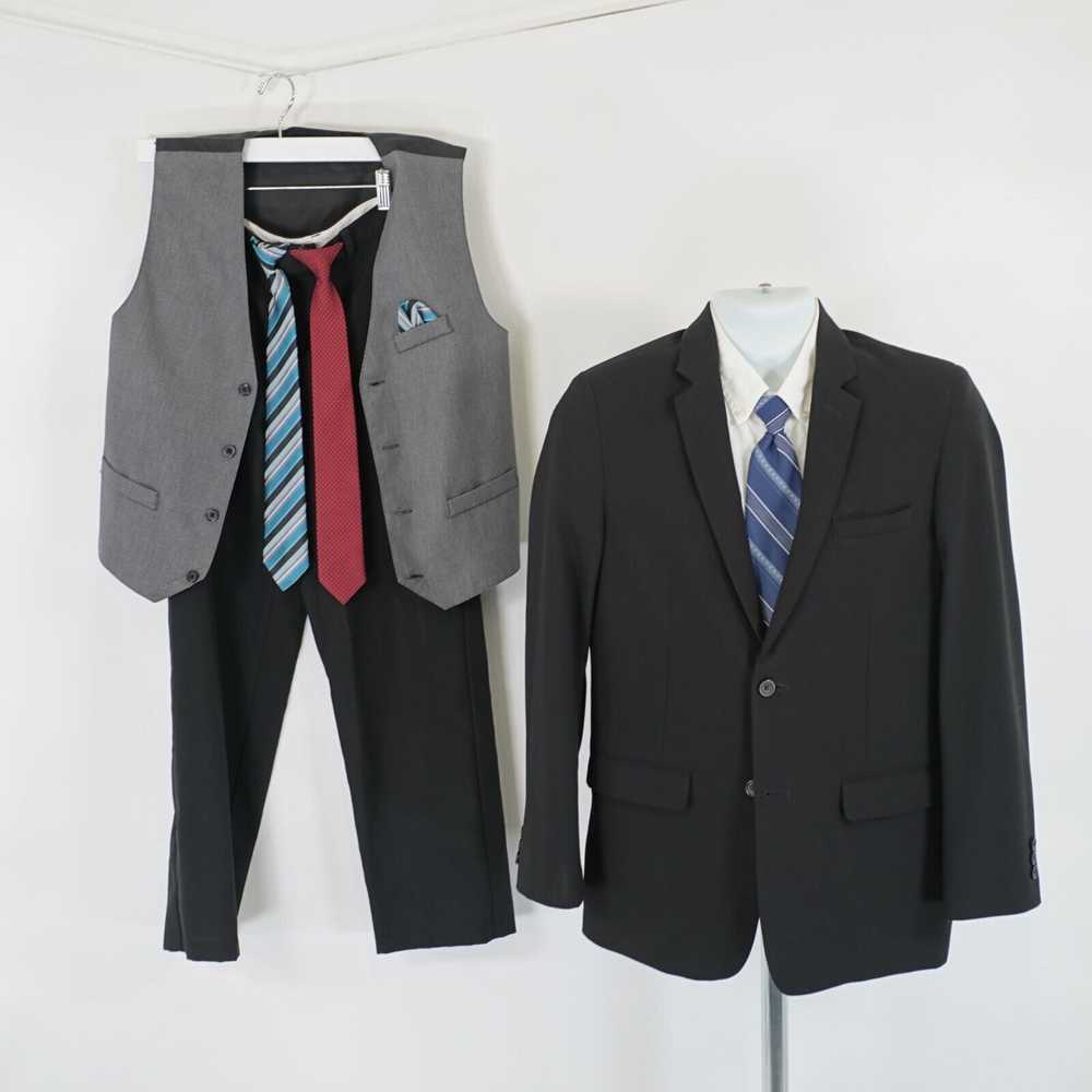 Van Heusen Boys Van Heusen Flex 3 Piece Suit W/ 2… - image 1