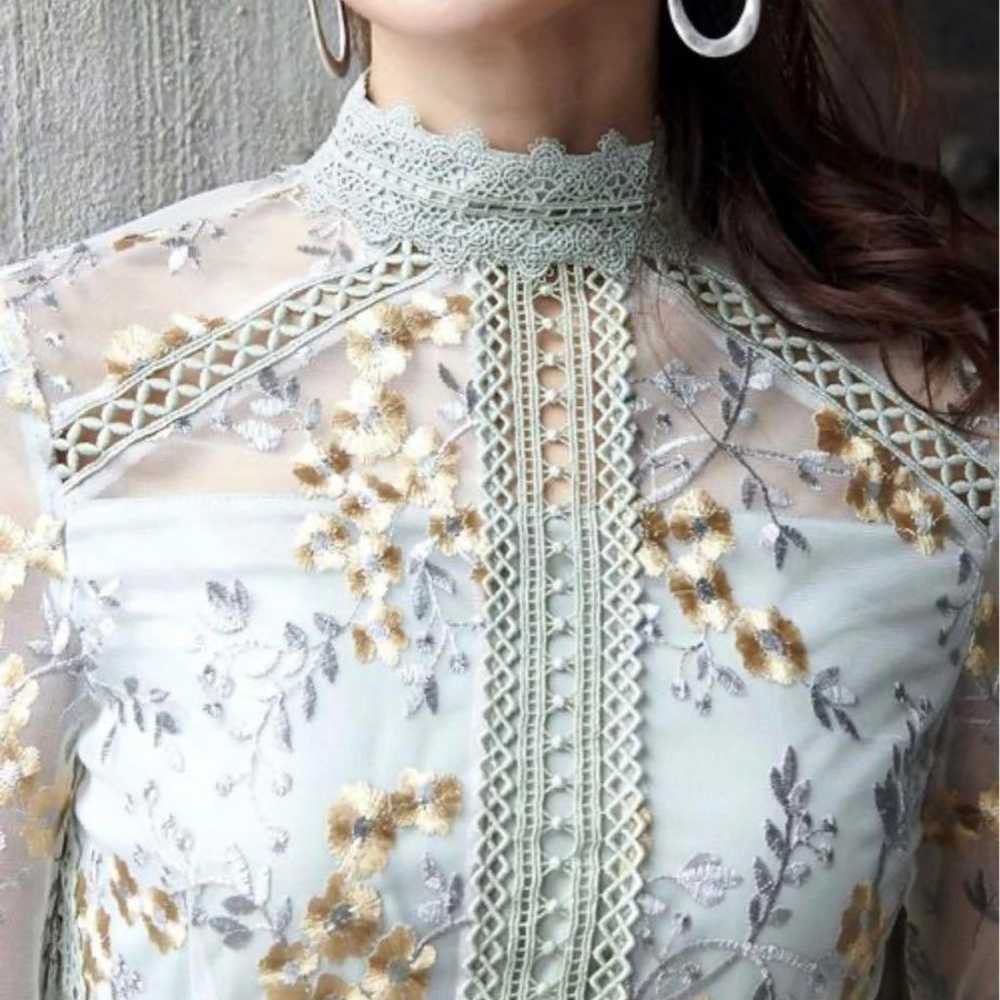 RUIRUE BOUTIQUE Flower Embroidery Lace Dress - image 3