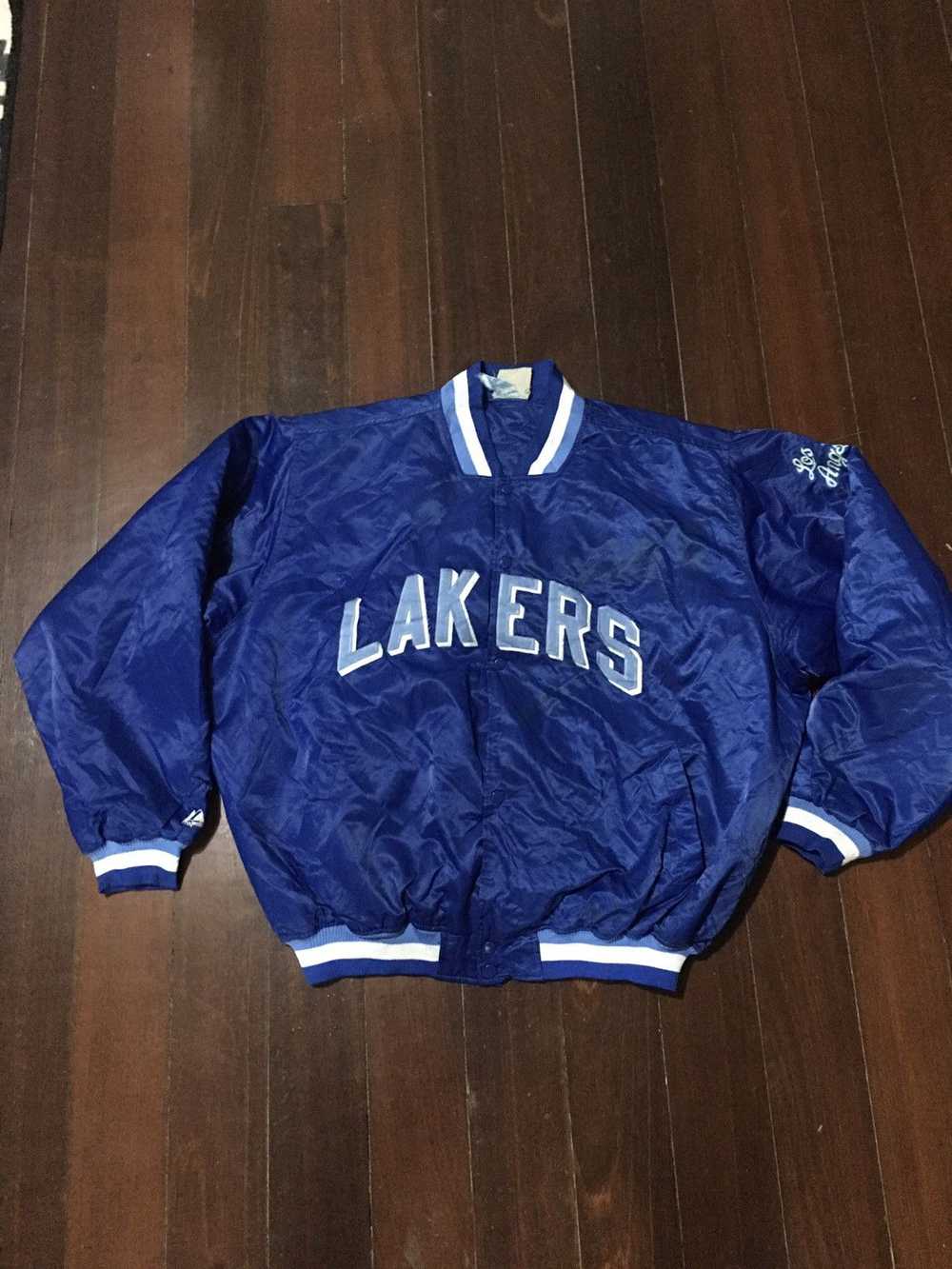 NBA × NFL × NHL Vintage 90s LAKERS famous NBA tea… - image 3