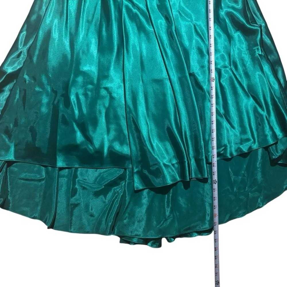 Faviana New York Emerald Green Long Satin Gown Pr… - image 9