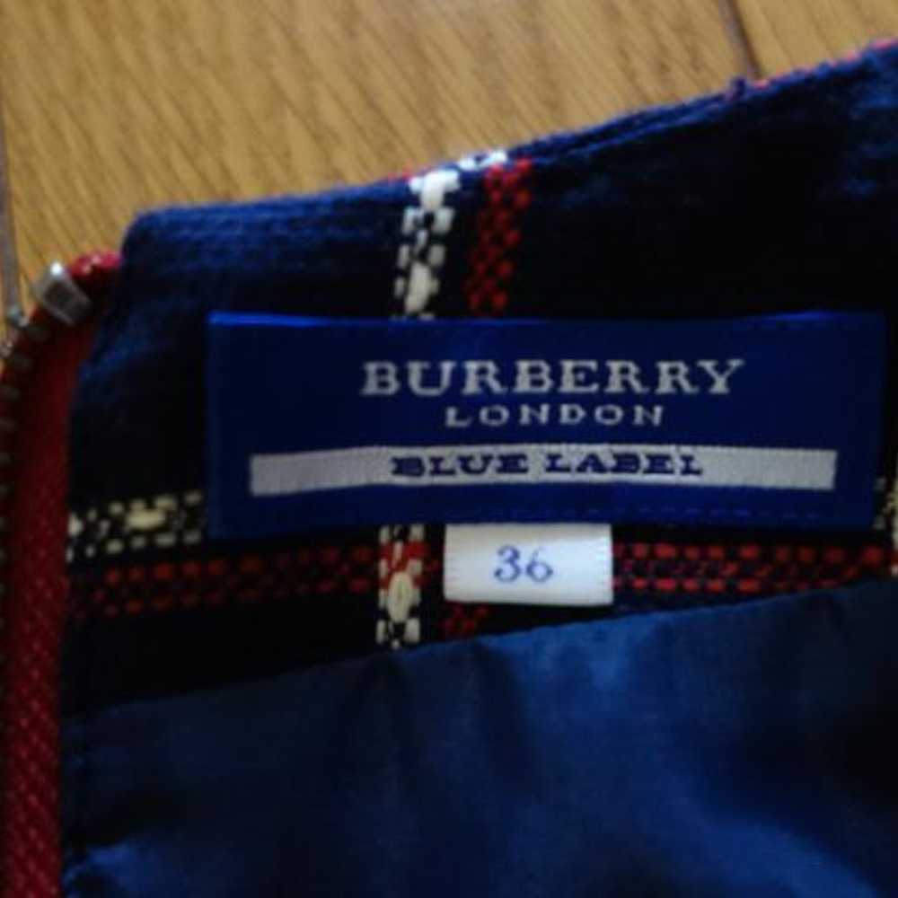 Excellent condition Burberry BLUE LABEL dress siz… - image 7