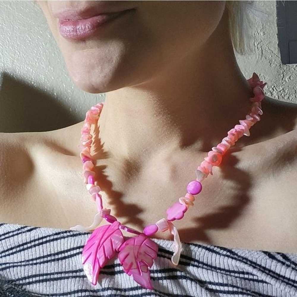 Vintage Pink Carved Shell Necklace - image 5