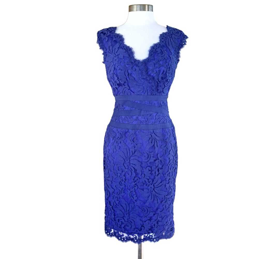 TADASHI SHOJI Embroidered Lace Sheath Dress in Ro… - image 2