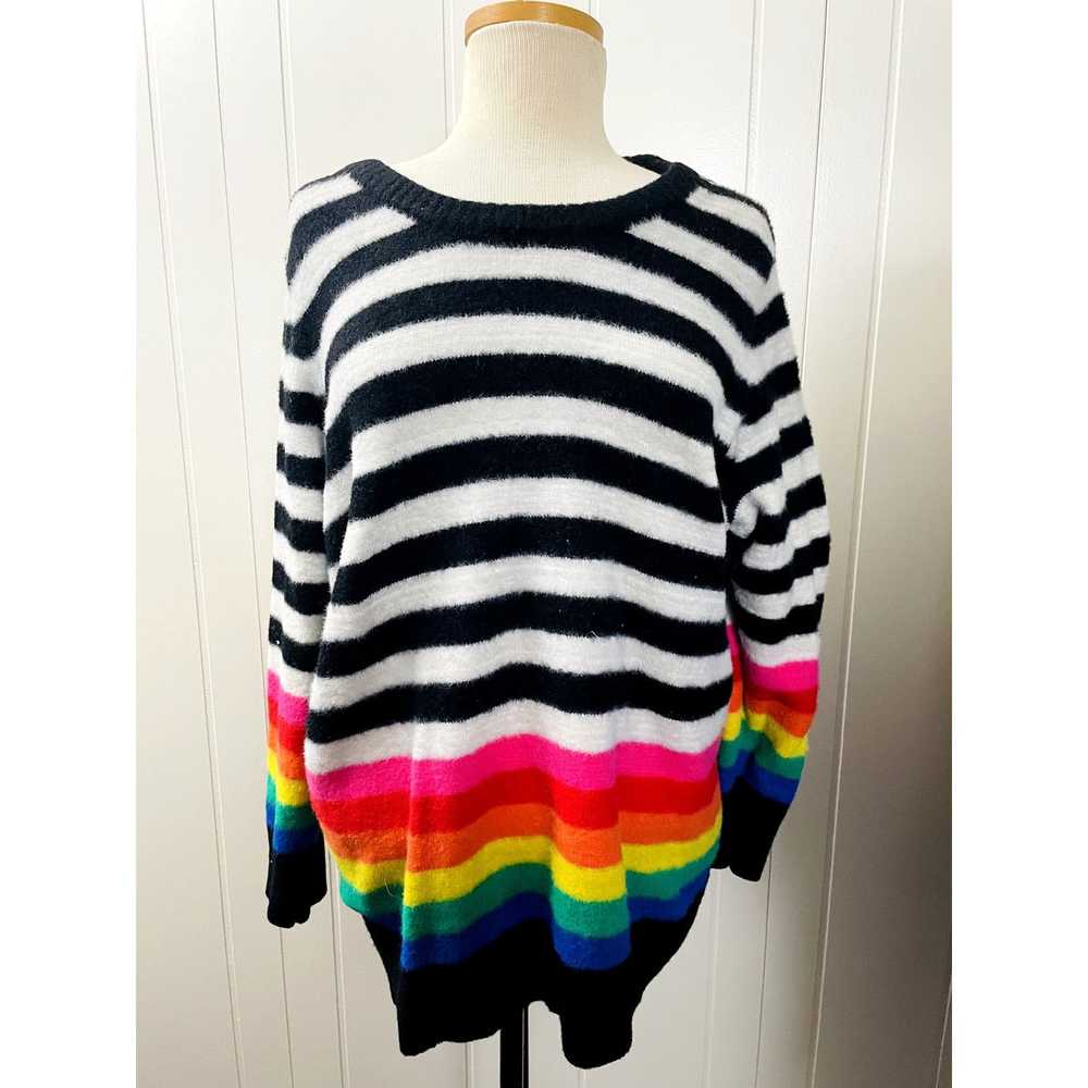 The Unbranded Brand Torrid Rainbow Stripe Fuzzy S… - image 3