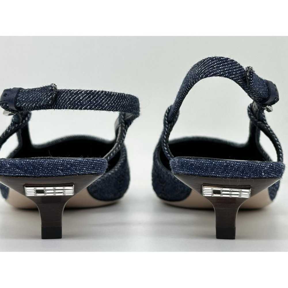 Gucci Heels - image 8