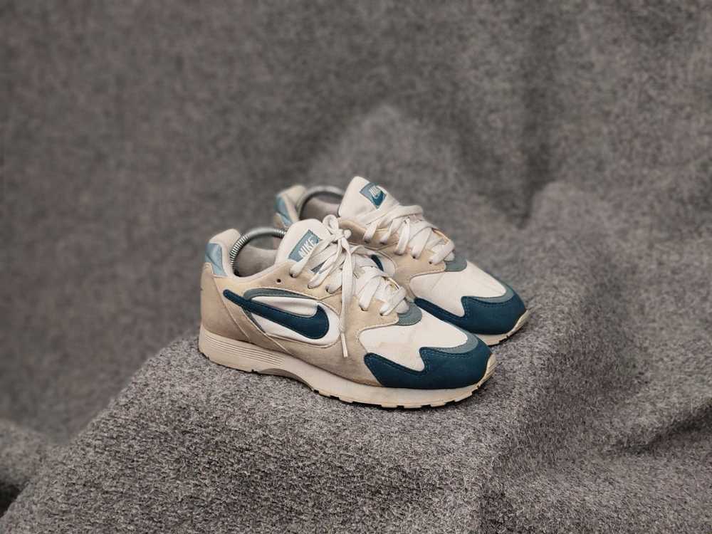 Nike × Streetwear × Vintage Vintage 96's Nike Out… - image 5