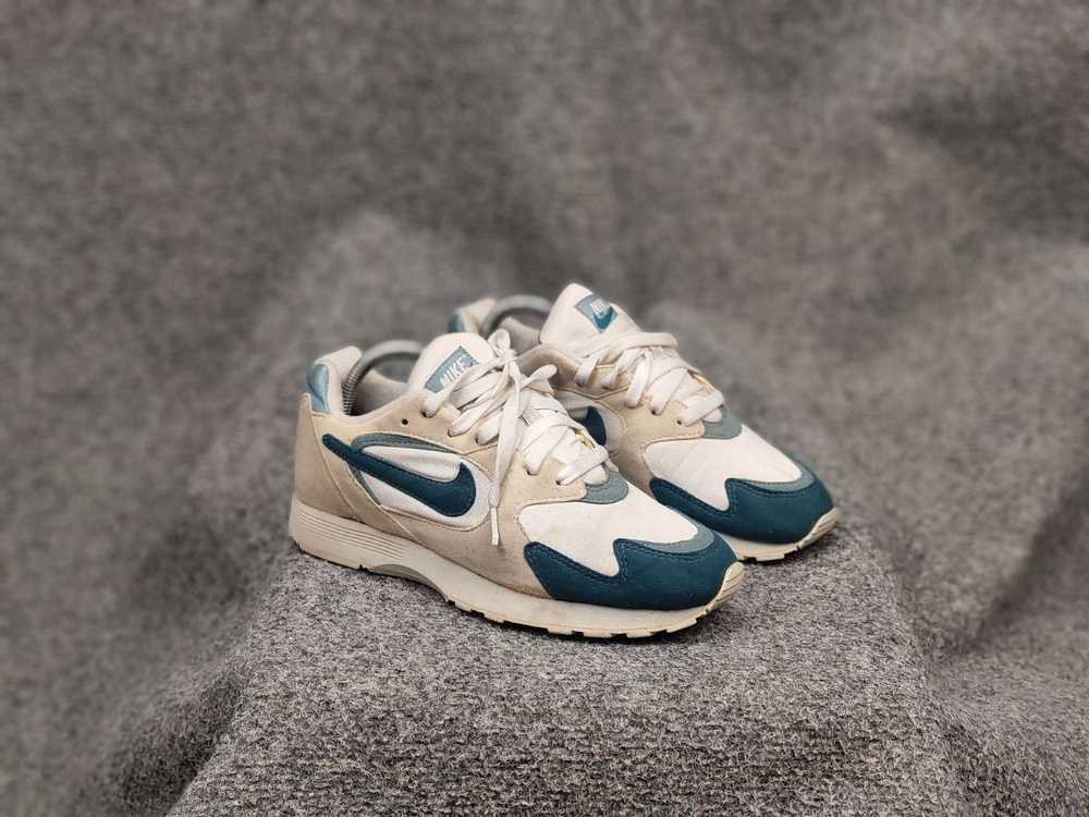 Nike × Streetwear × Vintage Vintage 96's Nike Out… - image 6