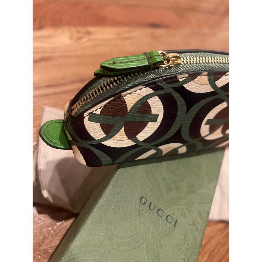 Gucci Leather purse - image 12