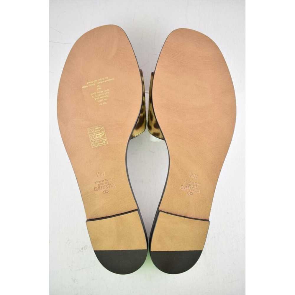 Valentino Garavani Leather flats - image 11