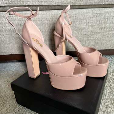 Liliana nude heels