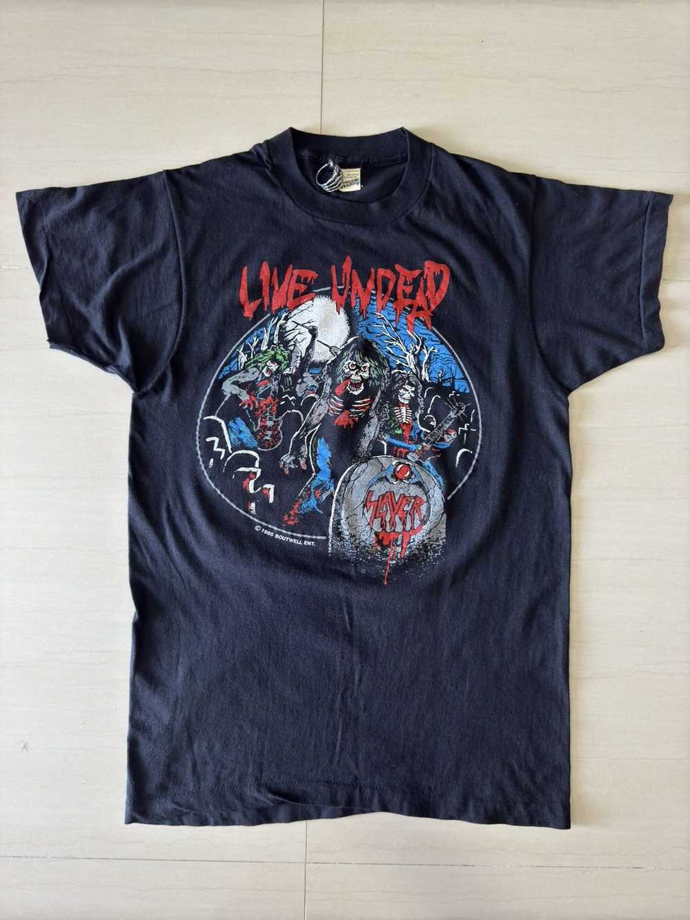 Band Tees × Made In Usa × Vintage 1985 Slayer Liv… - image 3