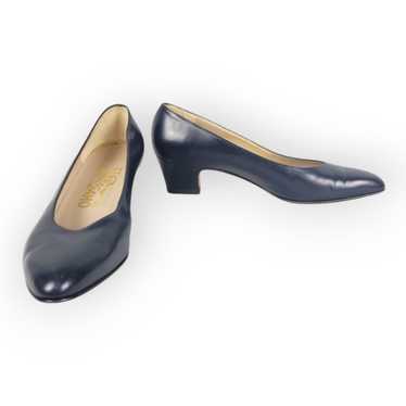 Vintage Salvatore Ferragamo Navy Leather Heels 6B 