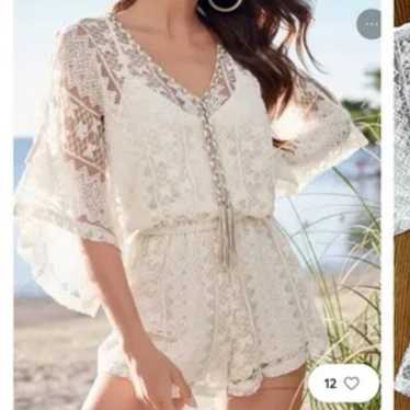 Venus Off White Lace Romper - Size M - image 1