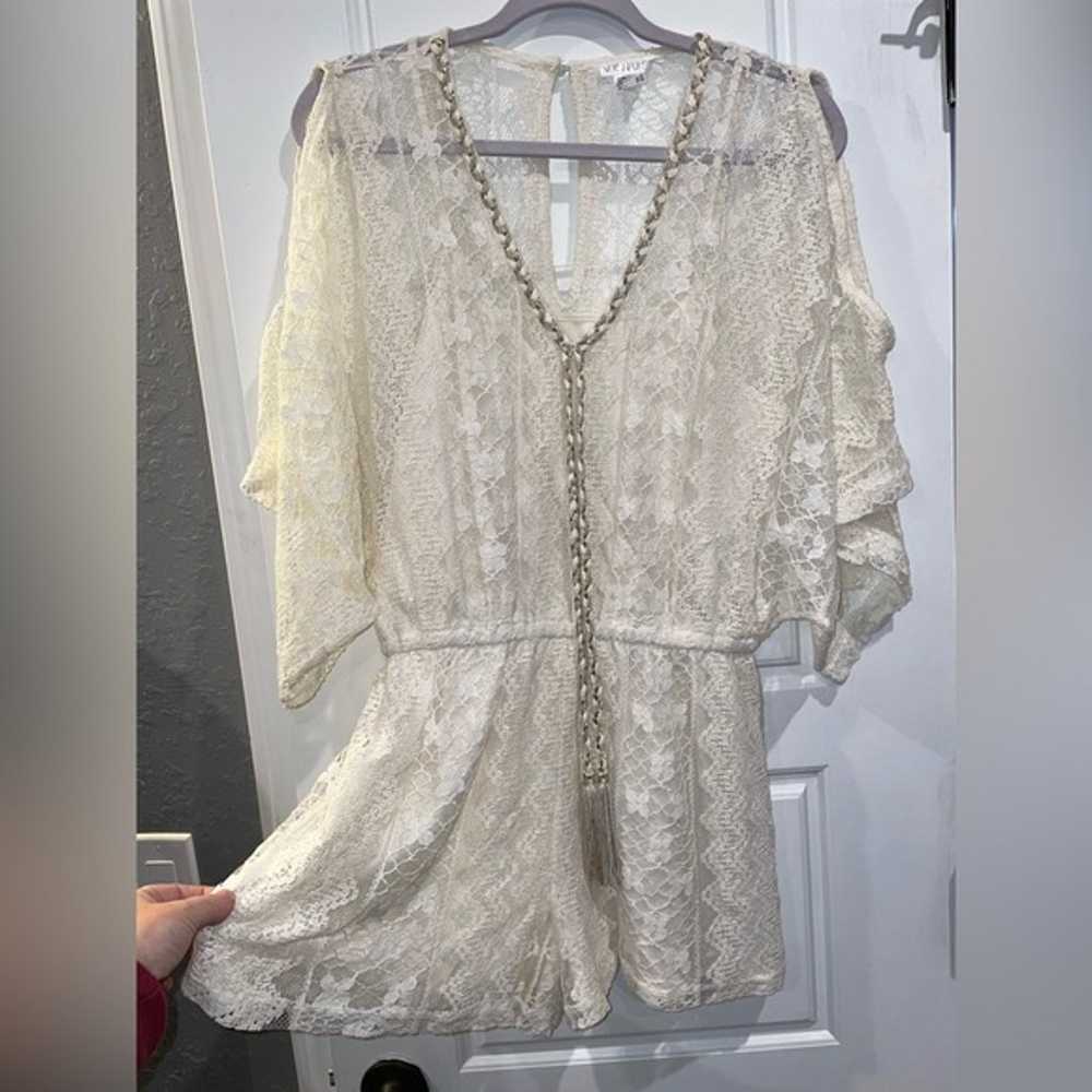 Venus Off White Lace Romper - Size M - image 7