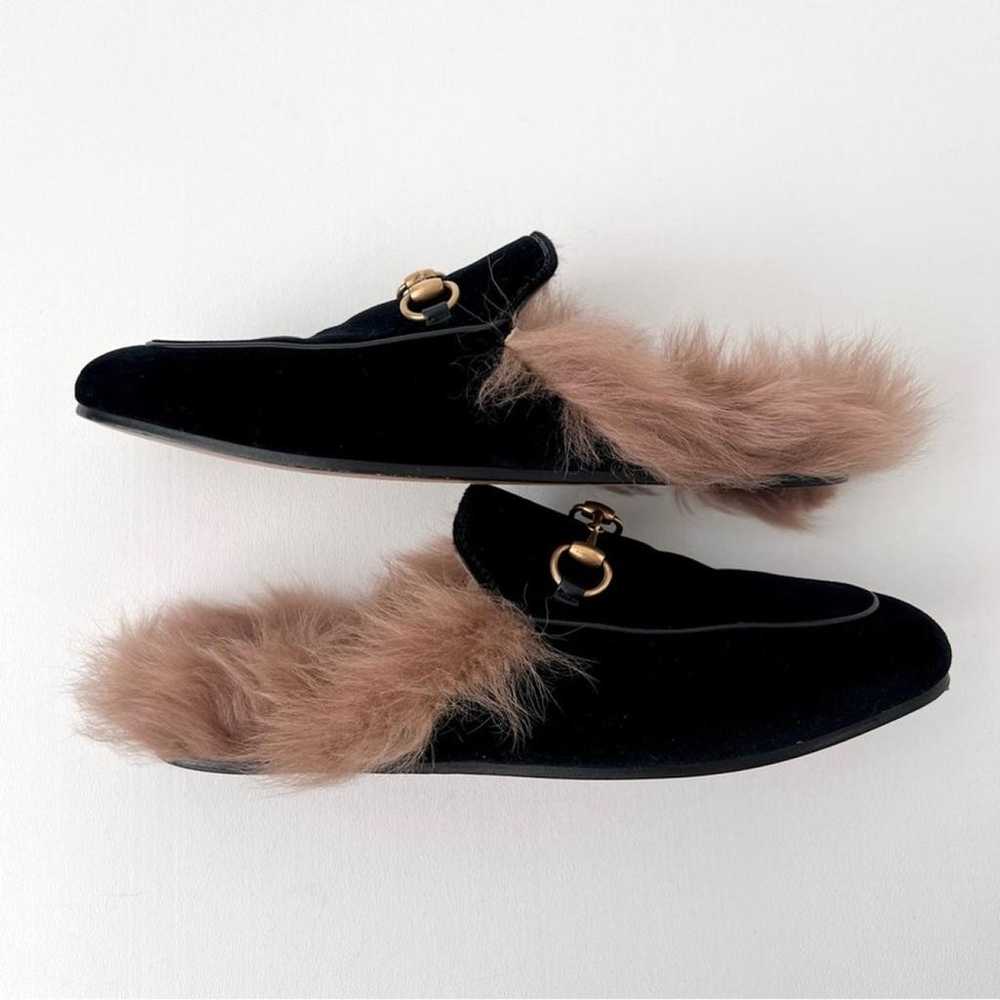 Gucci Princetown velvet flats - image 6