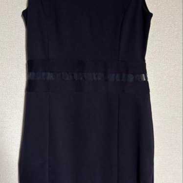 Navy sleeveless knee-length dress