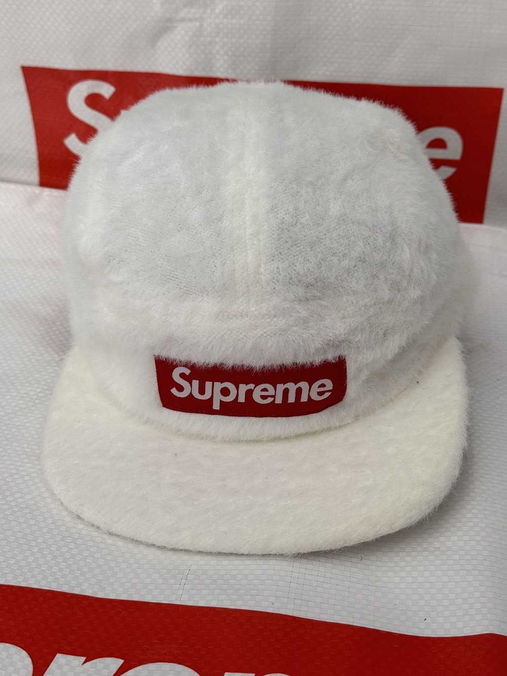 Supreme Supreme Faux Fur Camp Cap White fw 19 - image 6