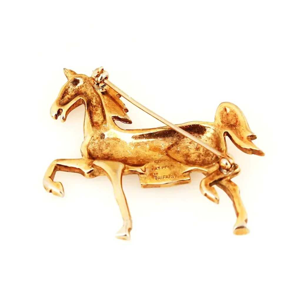 1940s Trifari Prancing Horse Brooch by Alfred Phi… - image 5