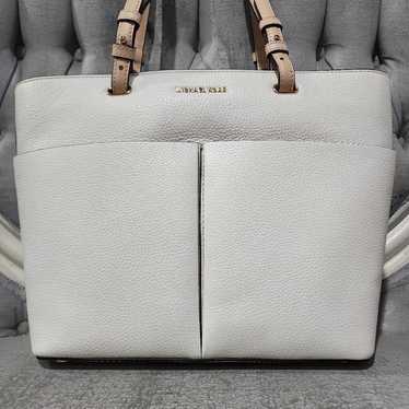 Michael Kors women Handbag