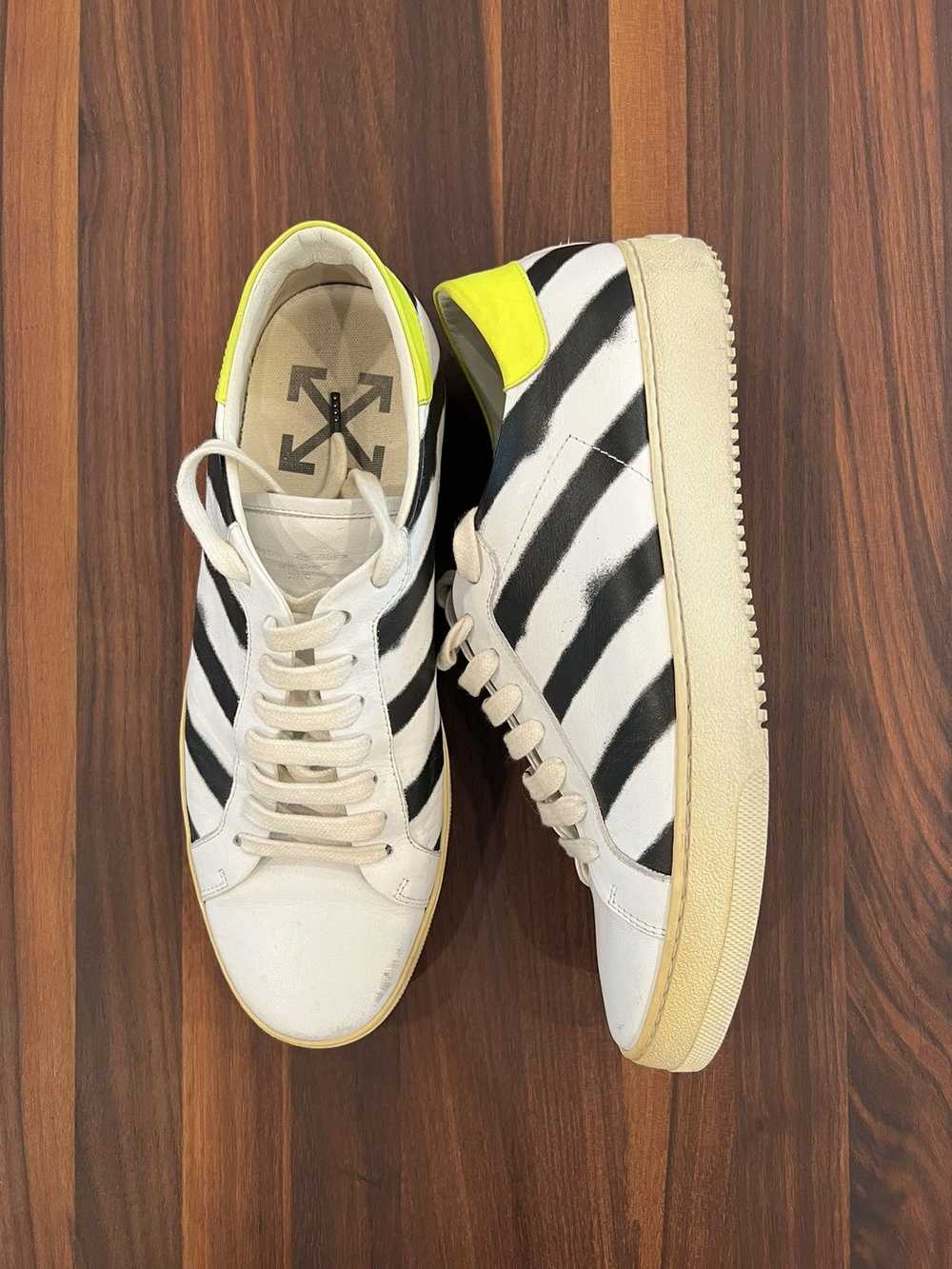 Off-White Off-White Diagonals Spray Sneaker - image 3