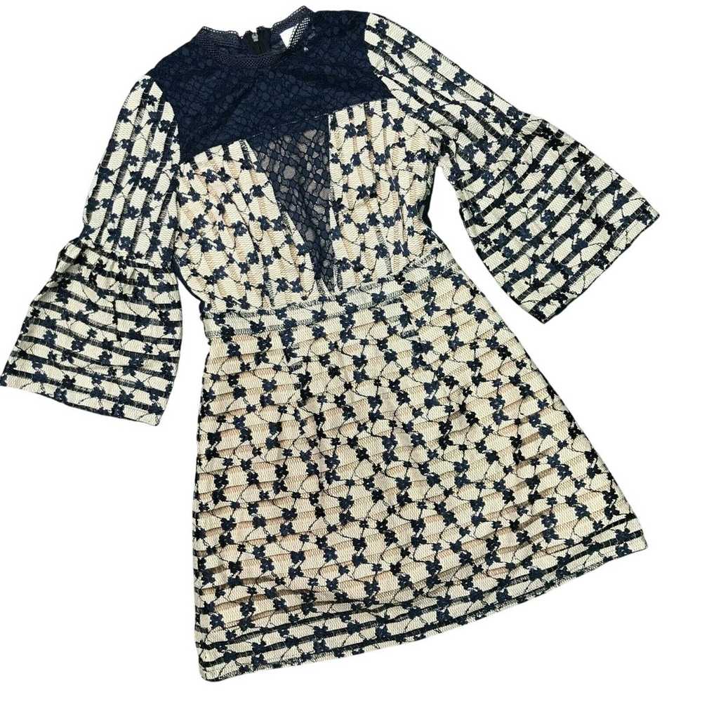 FOXIEDOX | sz S Women's Navy Blue/White Floral Co… - image 2