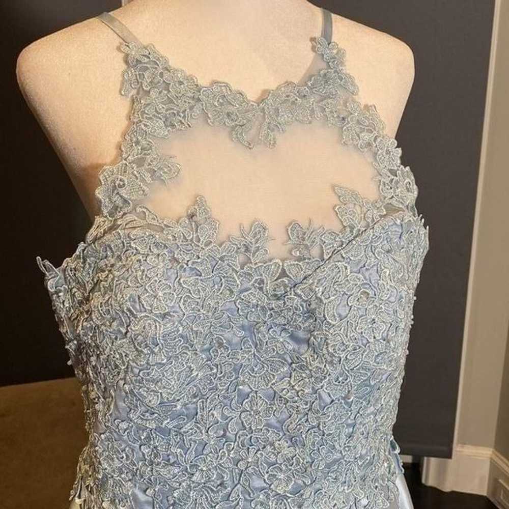 Women’s Pale Blue Halter Neck Lace Appliqué Prom … - image 2