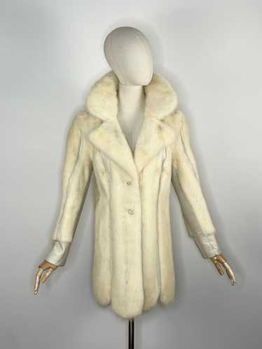 1970s blonde scalloped mink coat