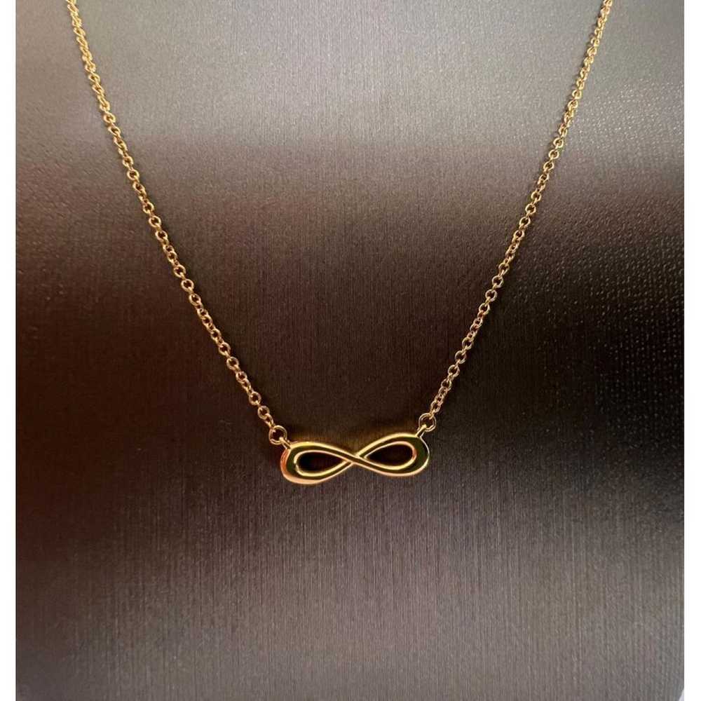 Tiffany & Co Tiffany Infinity yellow gold necklace - image 4