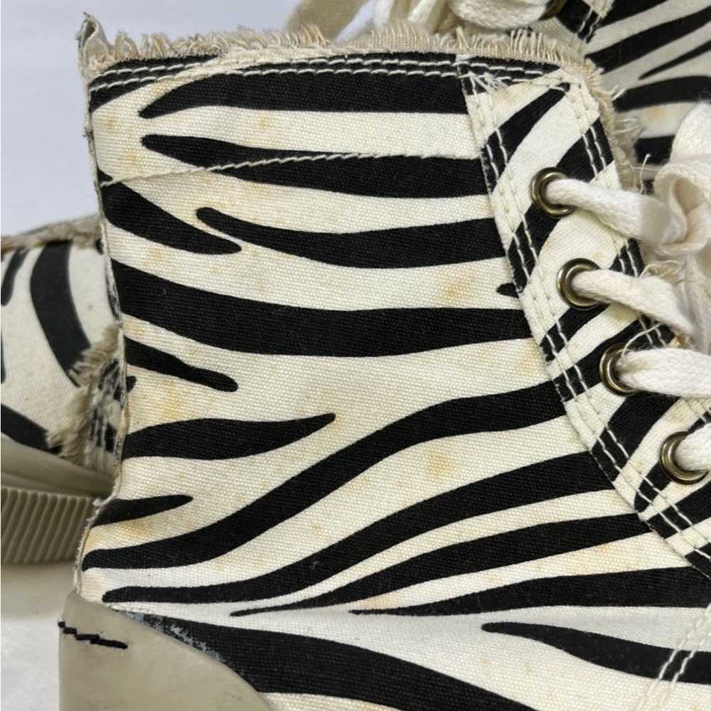 Rogue Rouge Women's Black/White Zebra Print Shoes… - image 9