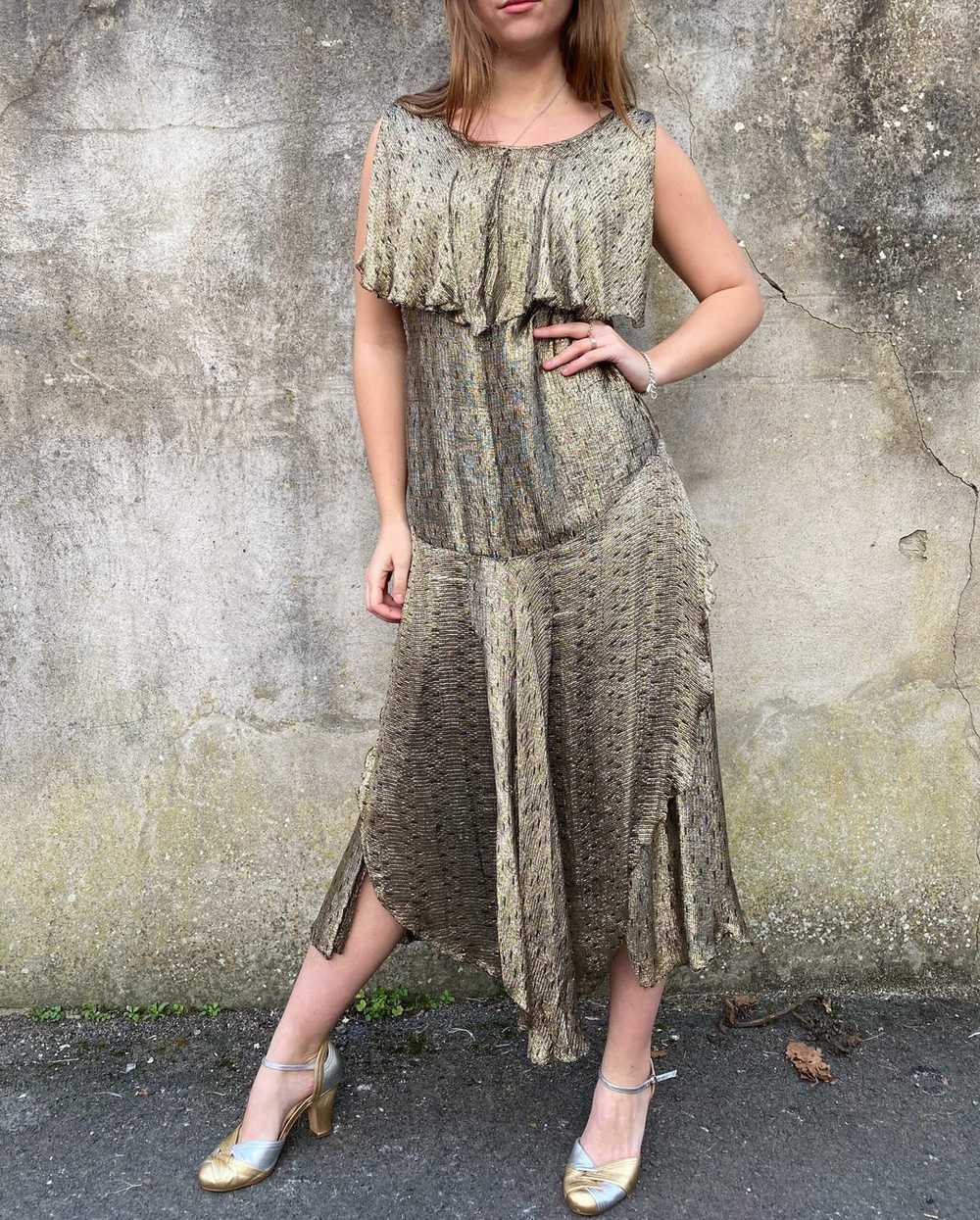 Stunning 1920s Gold Lamé Dress - image 1