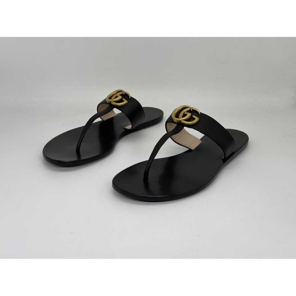 Gucci Double G leather sandal - image 10