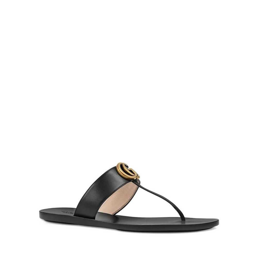 Gucci Double G leather sandal - image 2