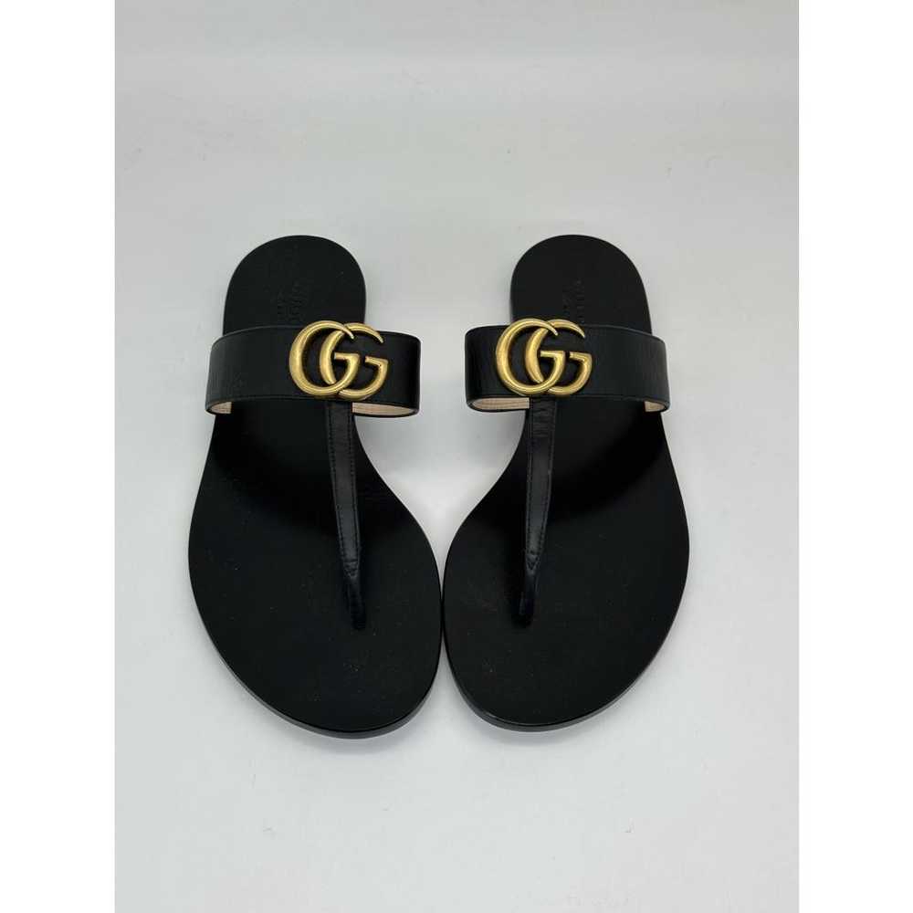 Gucci Double G leather sandal - image 7