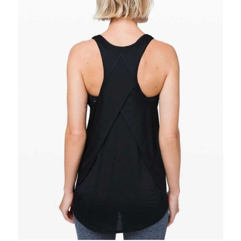 Lululemon T-shirt - image 2