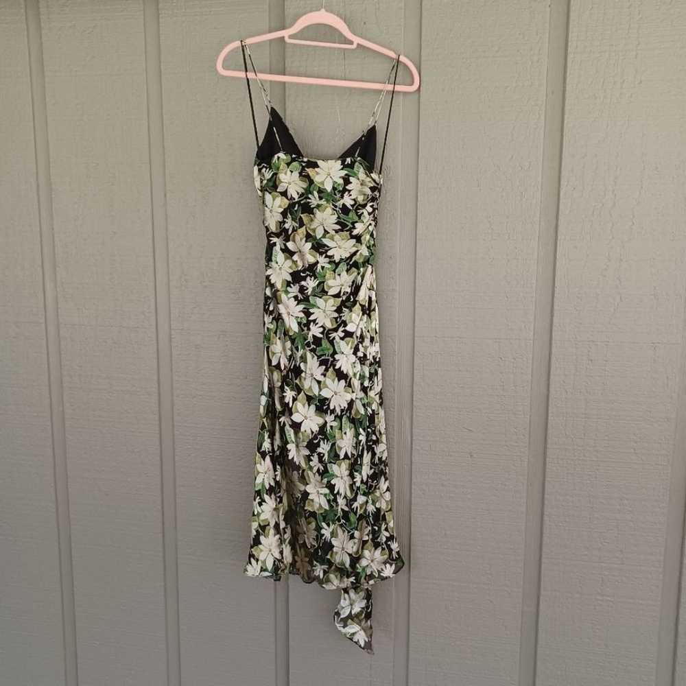 Alice And Olivia Floral Shawna Dress Size 4 Women… - image 4