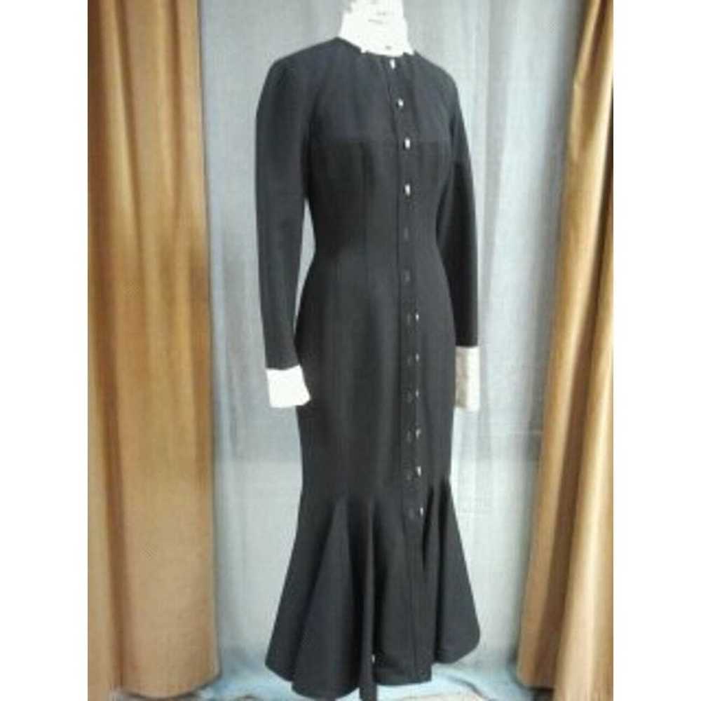 Vintage Black Fishtail Dress by RICHARD TYLER Fit… - image 1