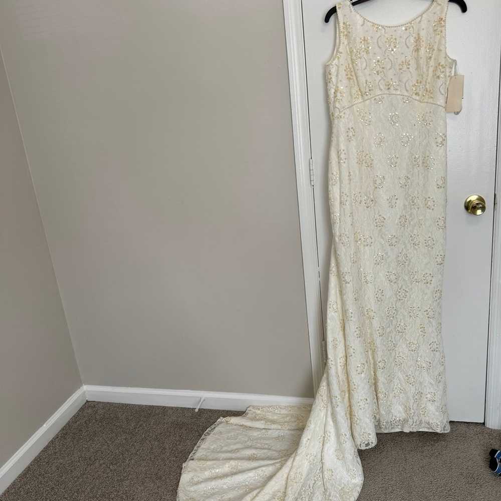 Ivory Beaded Wedding Dress Size 16 - image 11