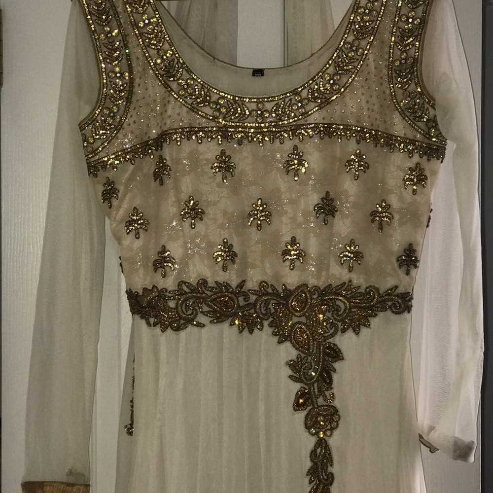 anarkali/Salwar kameez Gold&White) - image 4