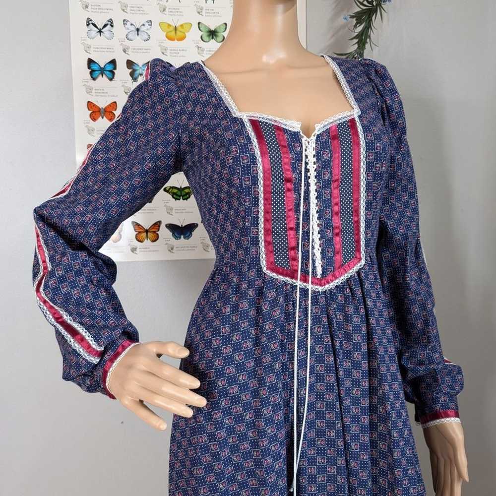 Vintage 1970s Gunne Sax Prairie Dress Floral Milk… - image 4