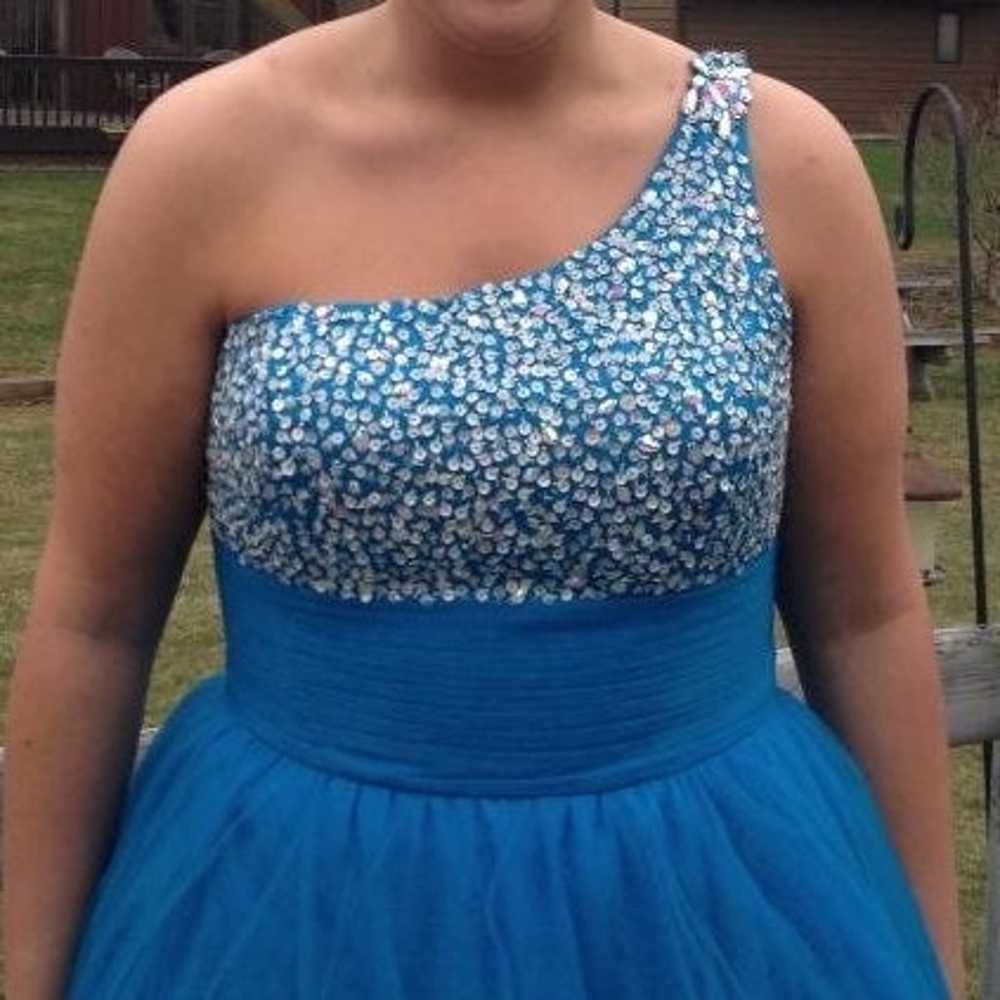 Blue prom dress - image 2