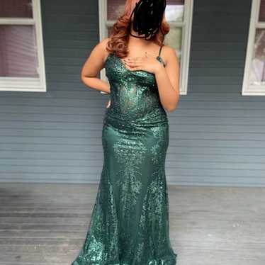 Womans dress - image 1