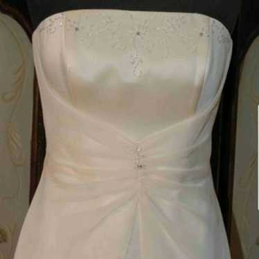 Private Collection Wedding Dress