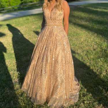 Prom dress size 4 - image 1