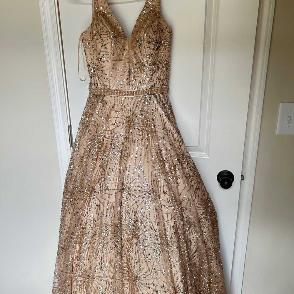 Prom dress size 4 - image 4