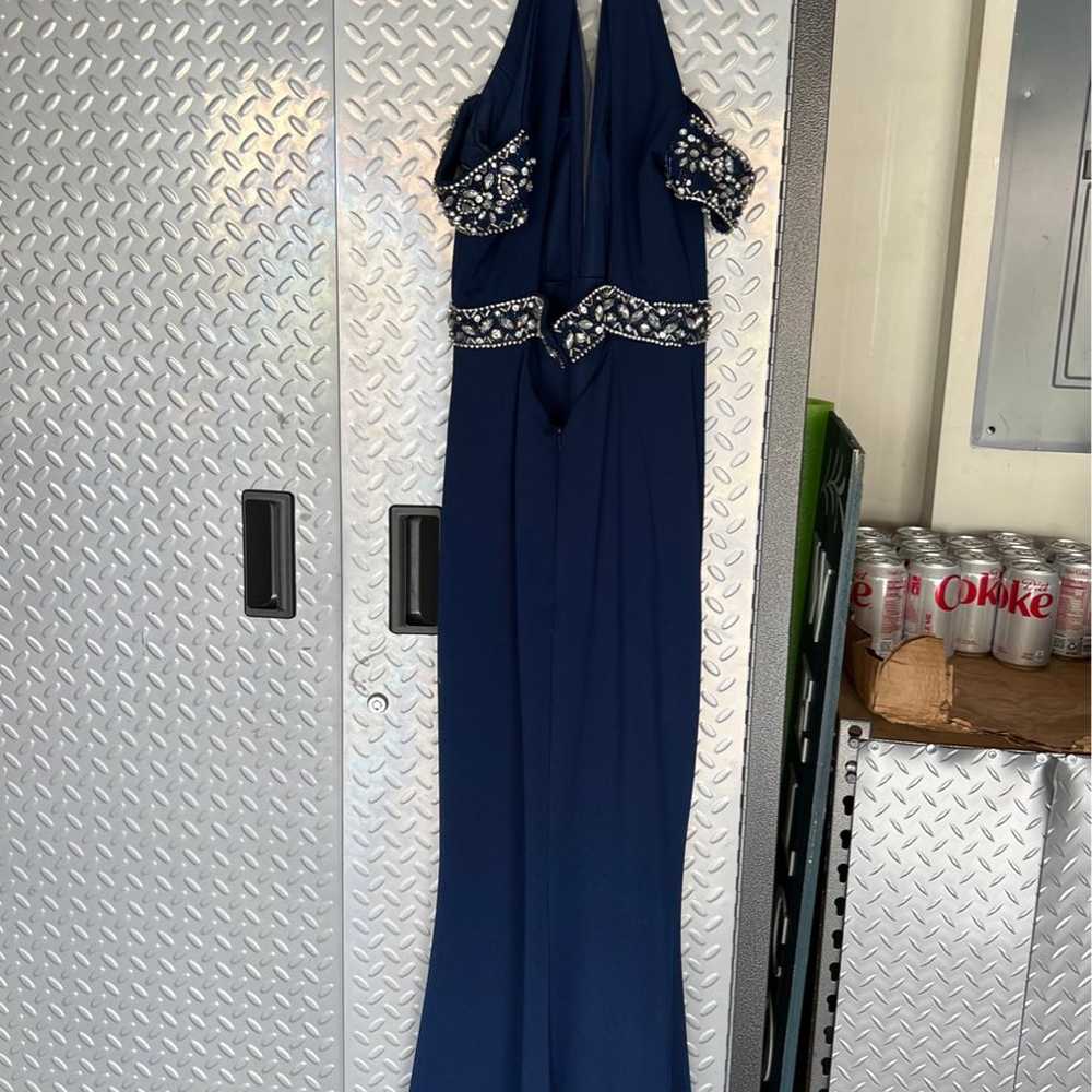 Gorgeous navy blue gown - image 4